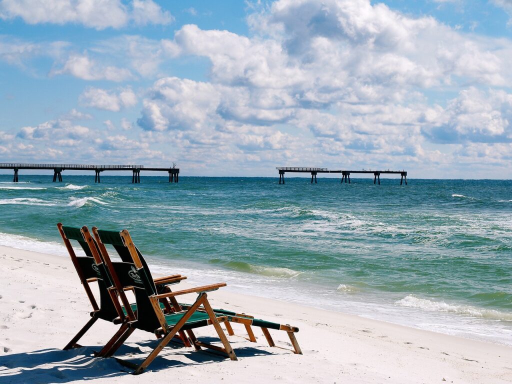 beach-chairs-holiday-427646